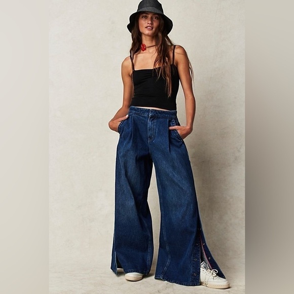 New! FREE PEOPLE / WE THE FREE Time Warp Wide Leg Denim Jeans 👖 Sz 26 - Picture 2 of 5